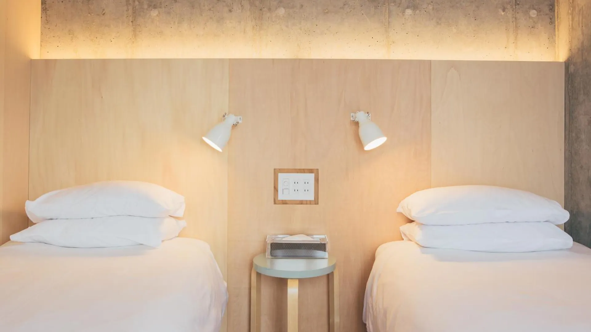 Domo Hotel Tokyo 2*,